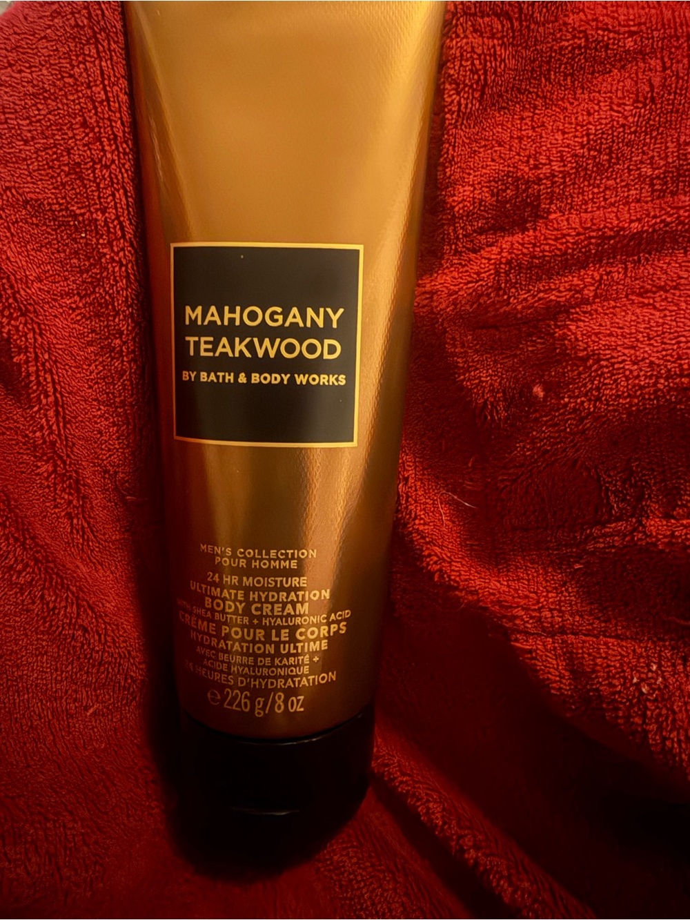 Bath & Body Works Mahogany Teakwood Body Cream - Gold on Red
